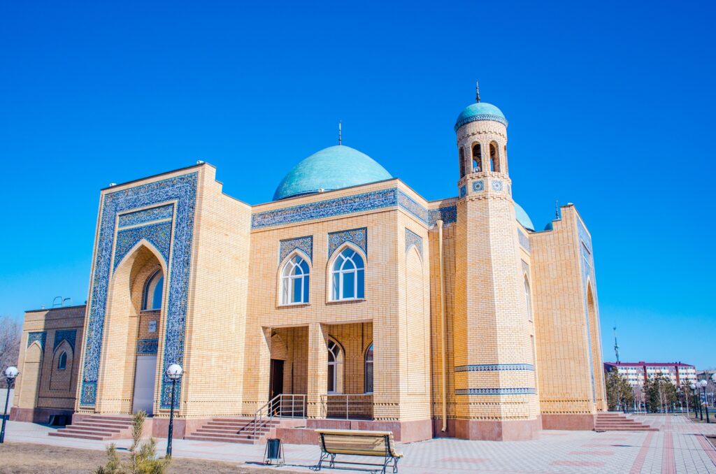 mosque-331113_1920