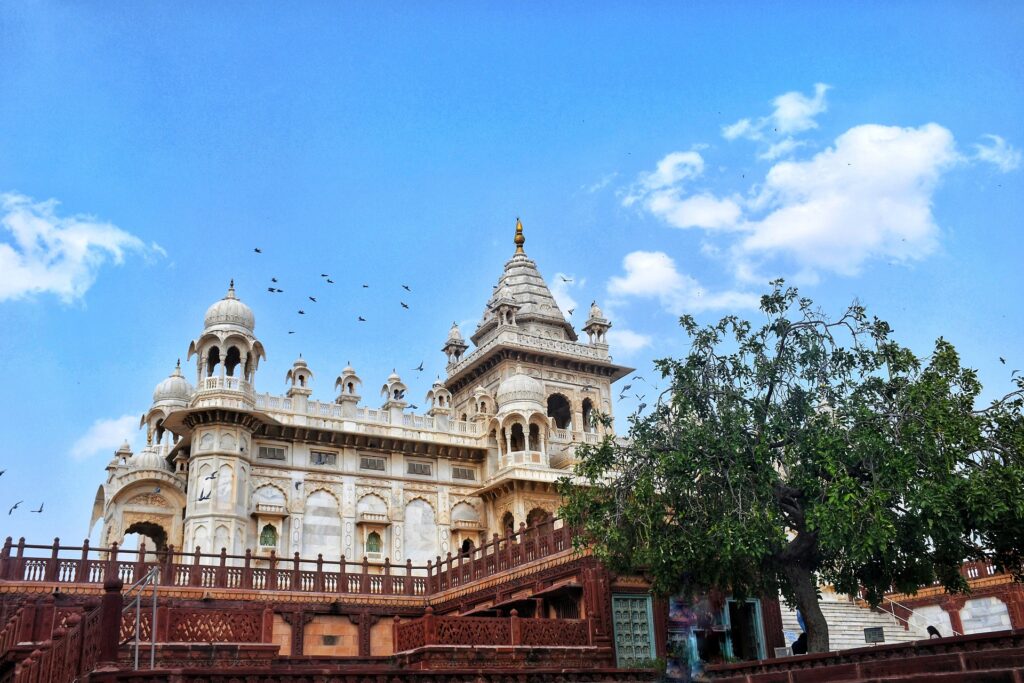 palace-6934954_1920